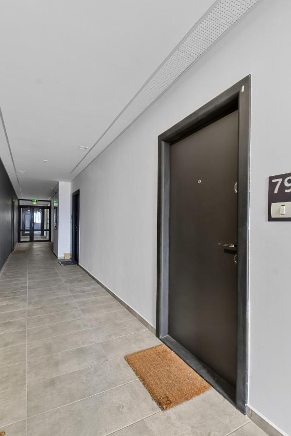 Апартаменты Modern In New Building With Panoramic View Брашов Экстерьер фото